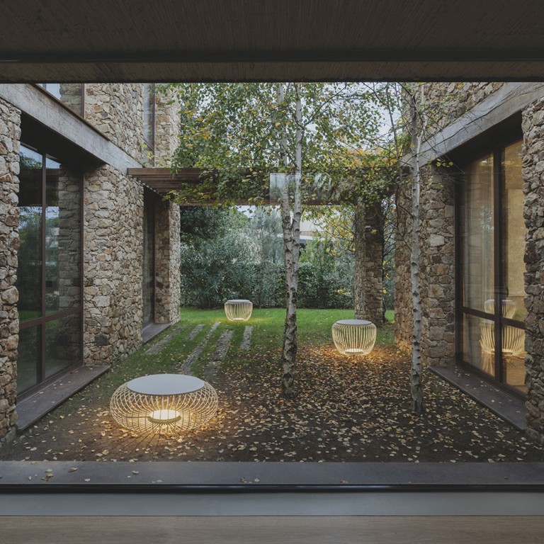 Outdoor Solutions: Elevated Atmospheres for Every Season