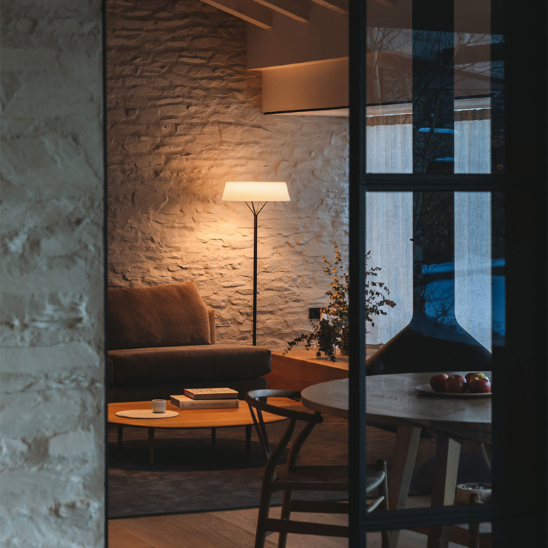 Evolving Tradition: design che trasformano archetipi in esperienze luminose