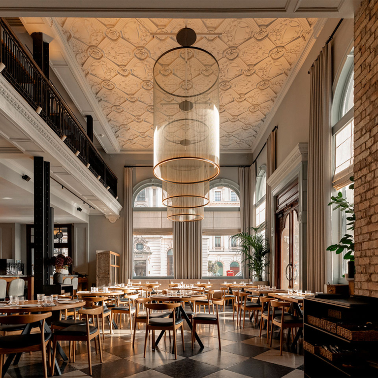 Array definiert das sensorische Erlebnis im Londoner Restaurant Claro neu
